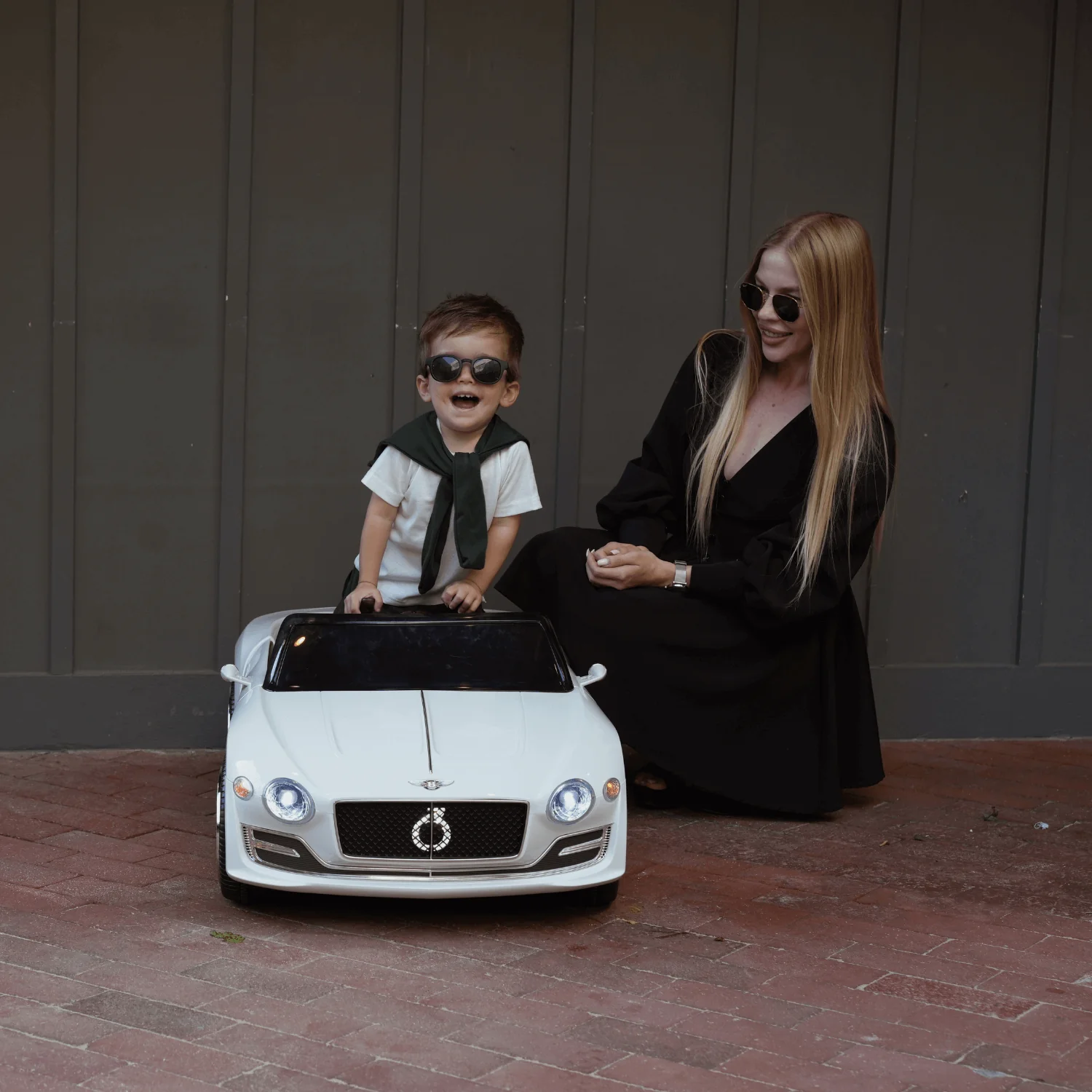 Bentley EXP 12 Speed 6e Ride-On Speed Car for Kids - Image 4