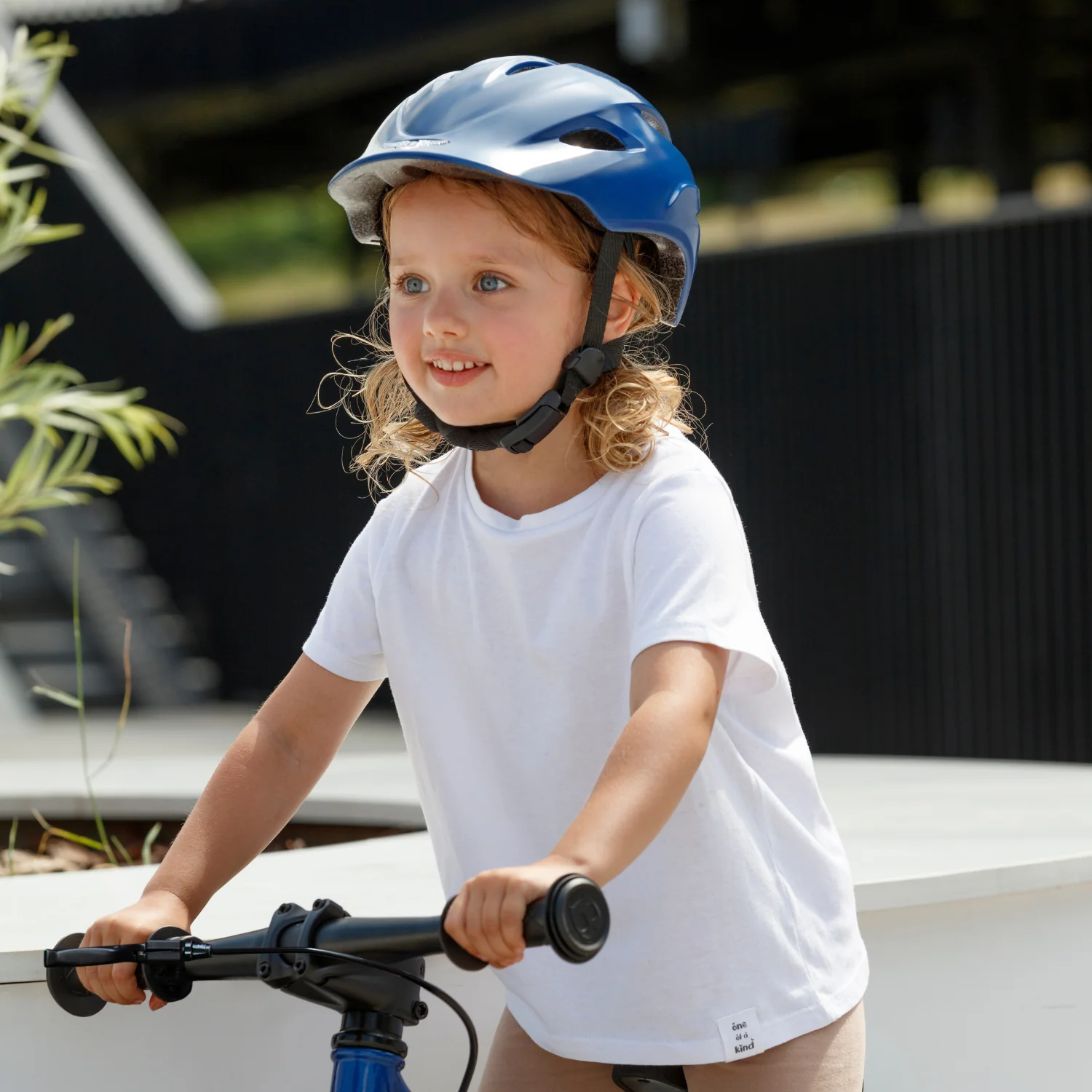 Bentley Kids Helmet - Image 18